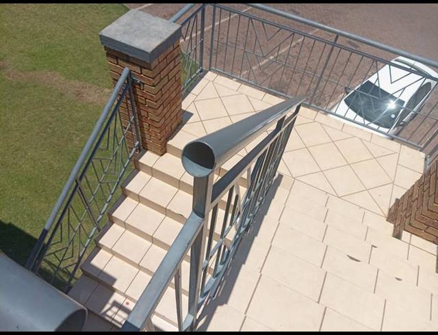 2 BEDROOM APARTMENT FOR SALE IN THERESA PARK